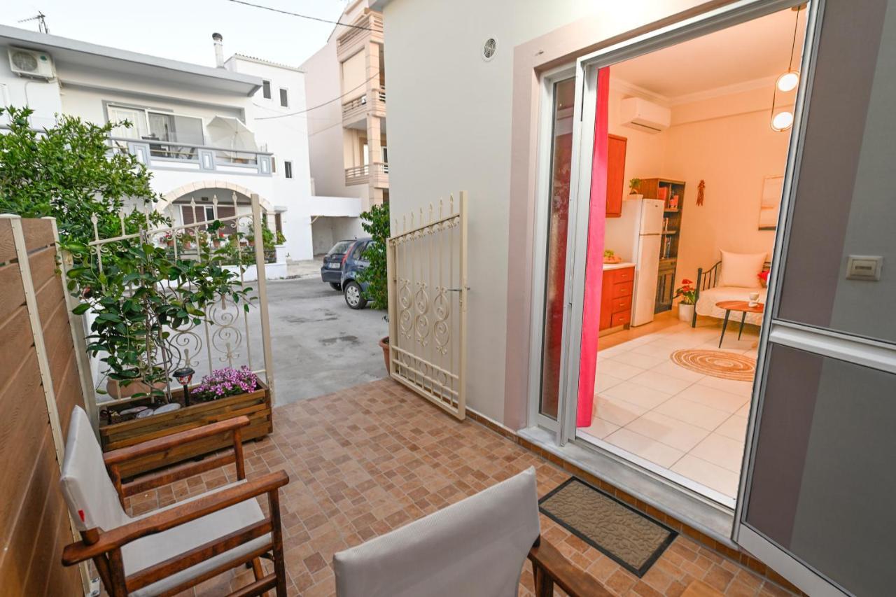 Popi'S House Chrissi Akti Chania Exterior foto